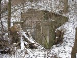 Reinbergbunker Wels Eingang 02 Traun-Straßenbrücke 09.01.2010 01.jpg