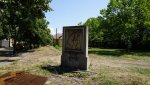 Gaswerk Leopoldau - Kriegsdenkmal.jpg